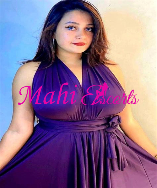 Ravina Ahmedabad Call Girl